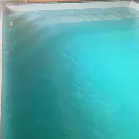 度假居 Les Melezes 特米哥农